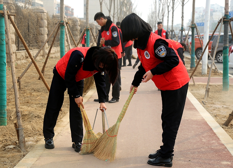 學(xué)雷鋒 我們在行動