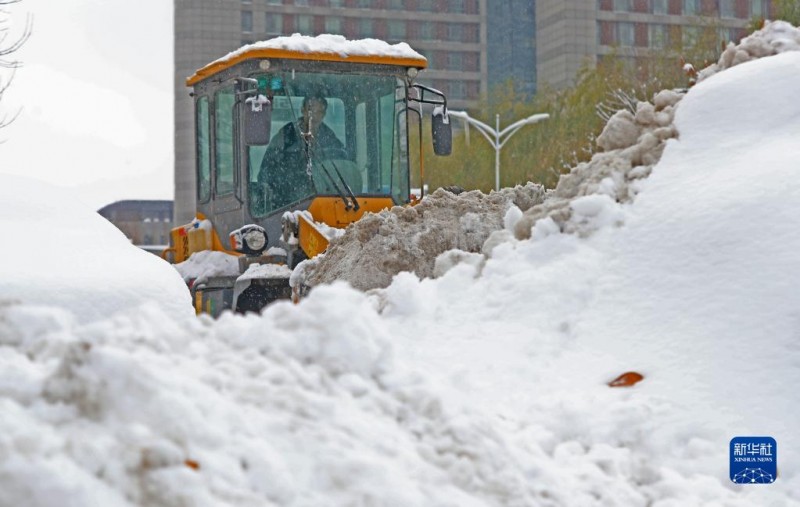 沈陽出現(xiàn)1905年有氣象記錄以來冬季最強降雪 (1/21)