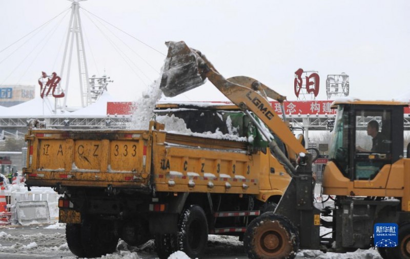 沈陽出現(xiàn)1905年有氣象記錄以來冬季最強降雪 (1/21)